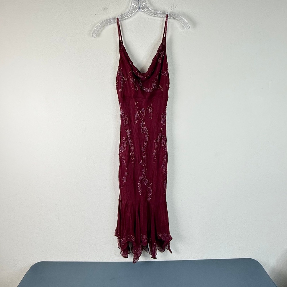 Scala Dress Womens S Burgundy Silk Beaded Handkerchief Hem Cowl Neck Y2K - Picture 2 of 9